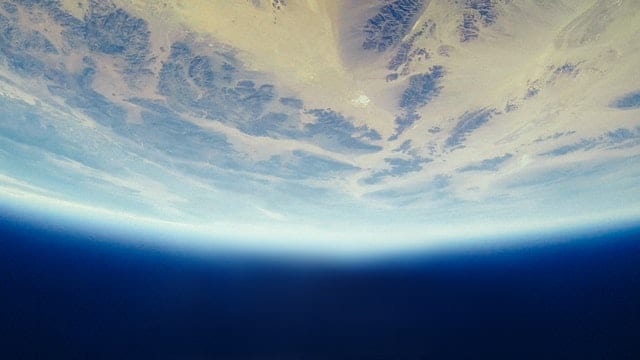 https://images.pexels.com/photos/5439/earth-space.jpg?dl&fit=crop&w=640&h=360